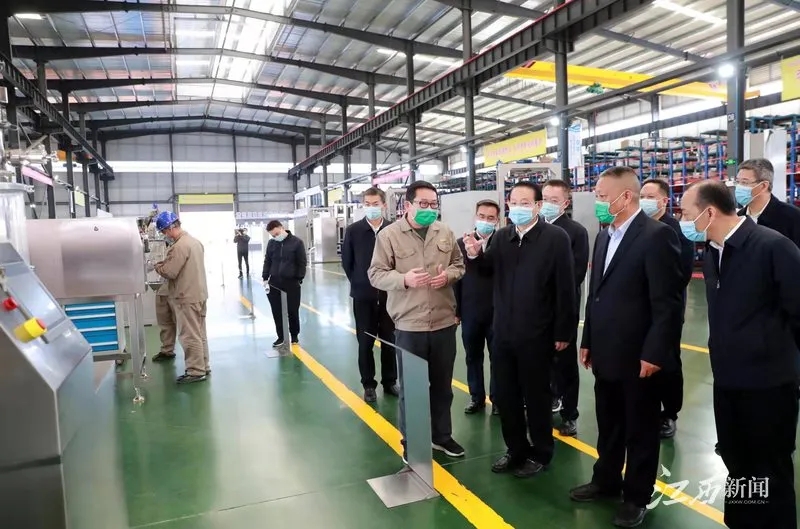 2021.12.7易煉紅在宜春調研:高標準高質量建設區域性中心城市(2).webp.jpg 2021.12.7易煉紅在宜春調研:高標準高質量建設區域性中心城市(2).webp.jpg